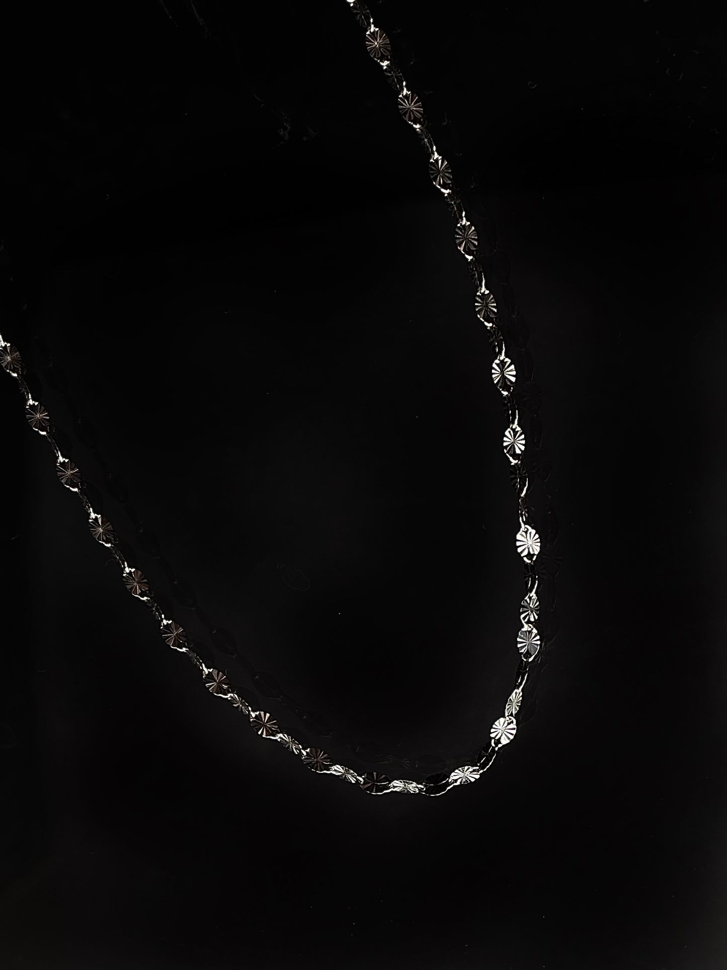 Cadena “Cecilia”