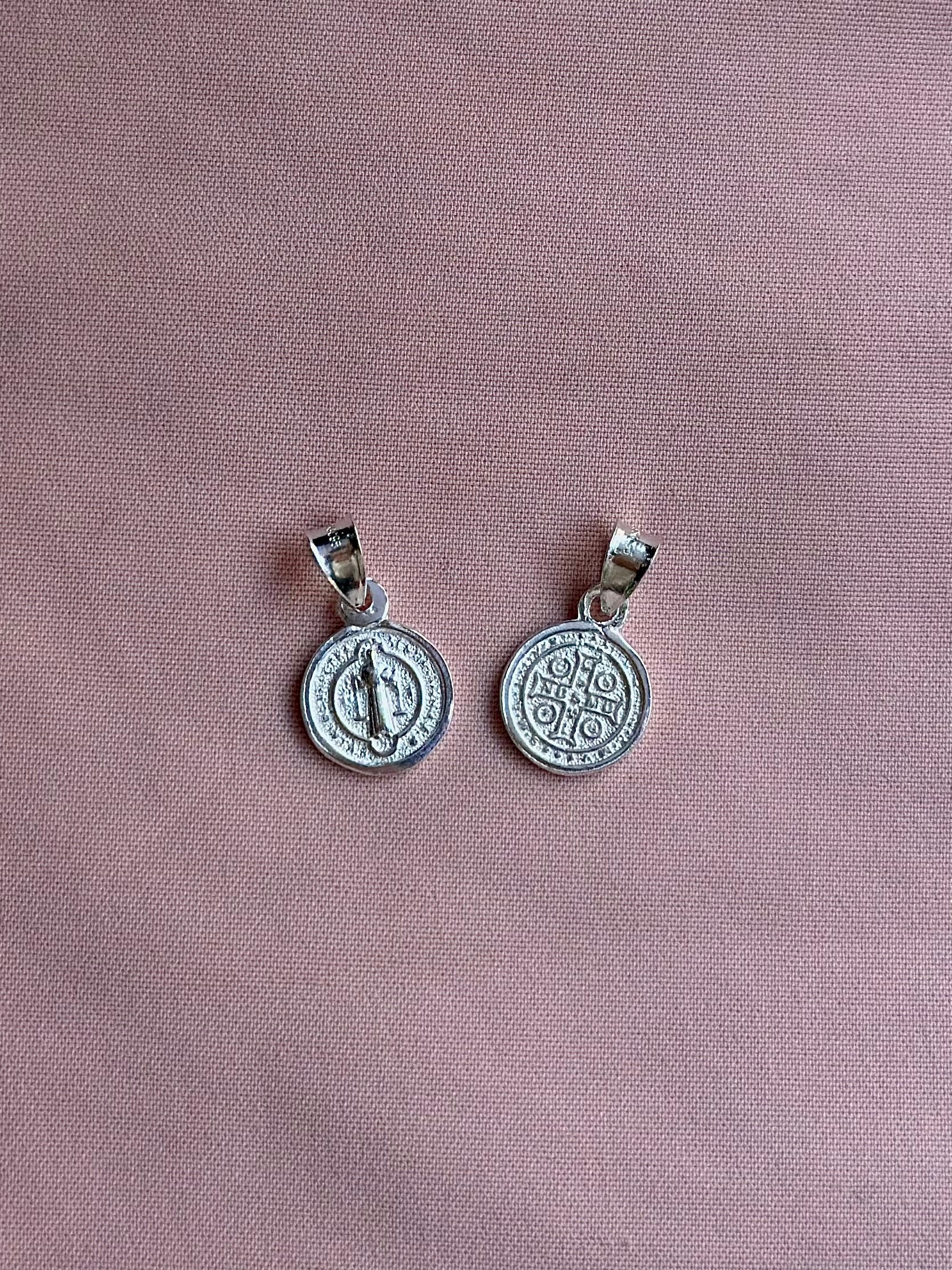 Dije individual “San Benito X” MINI