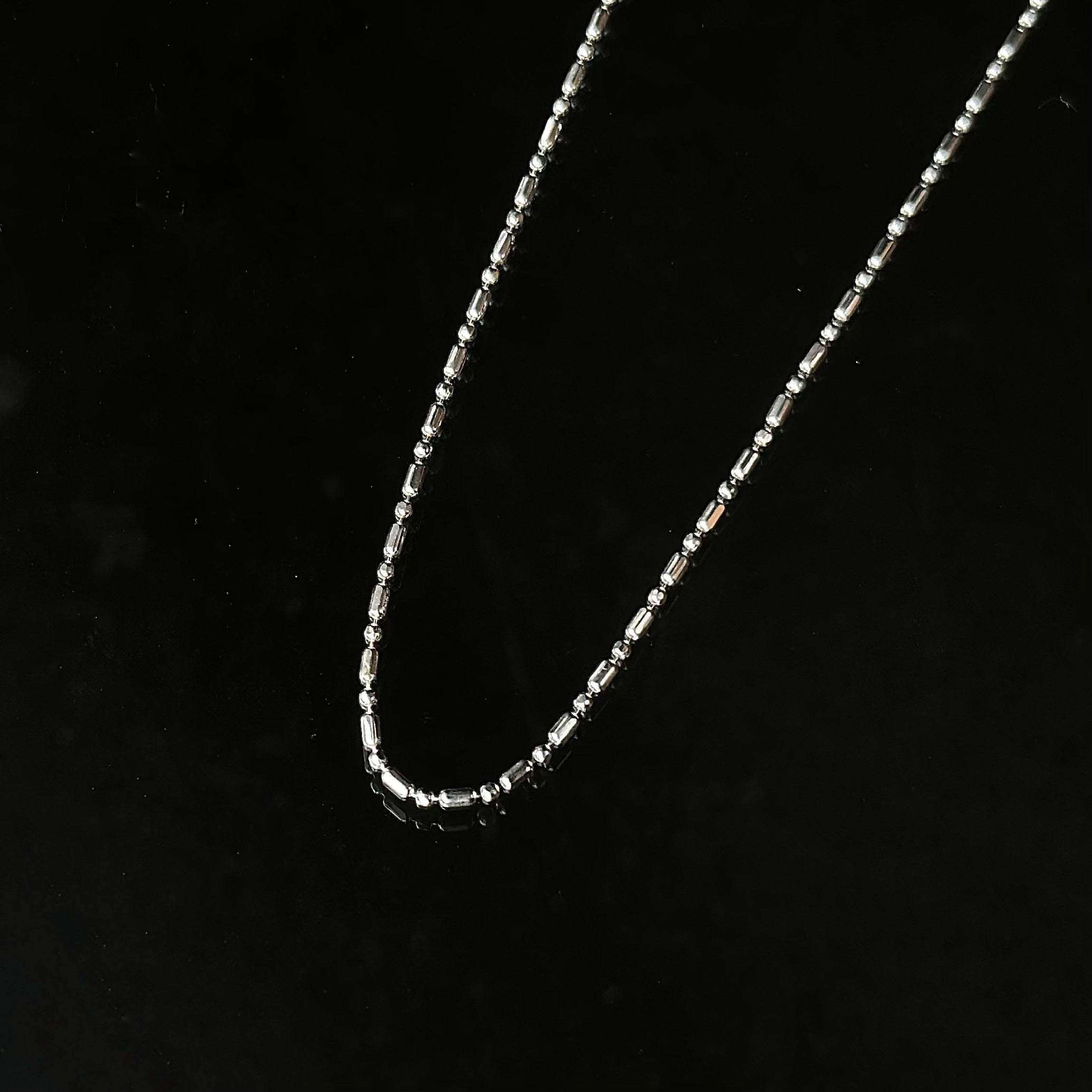 Cadena "Punto & Línea" - Varios Tamaños