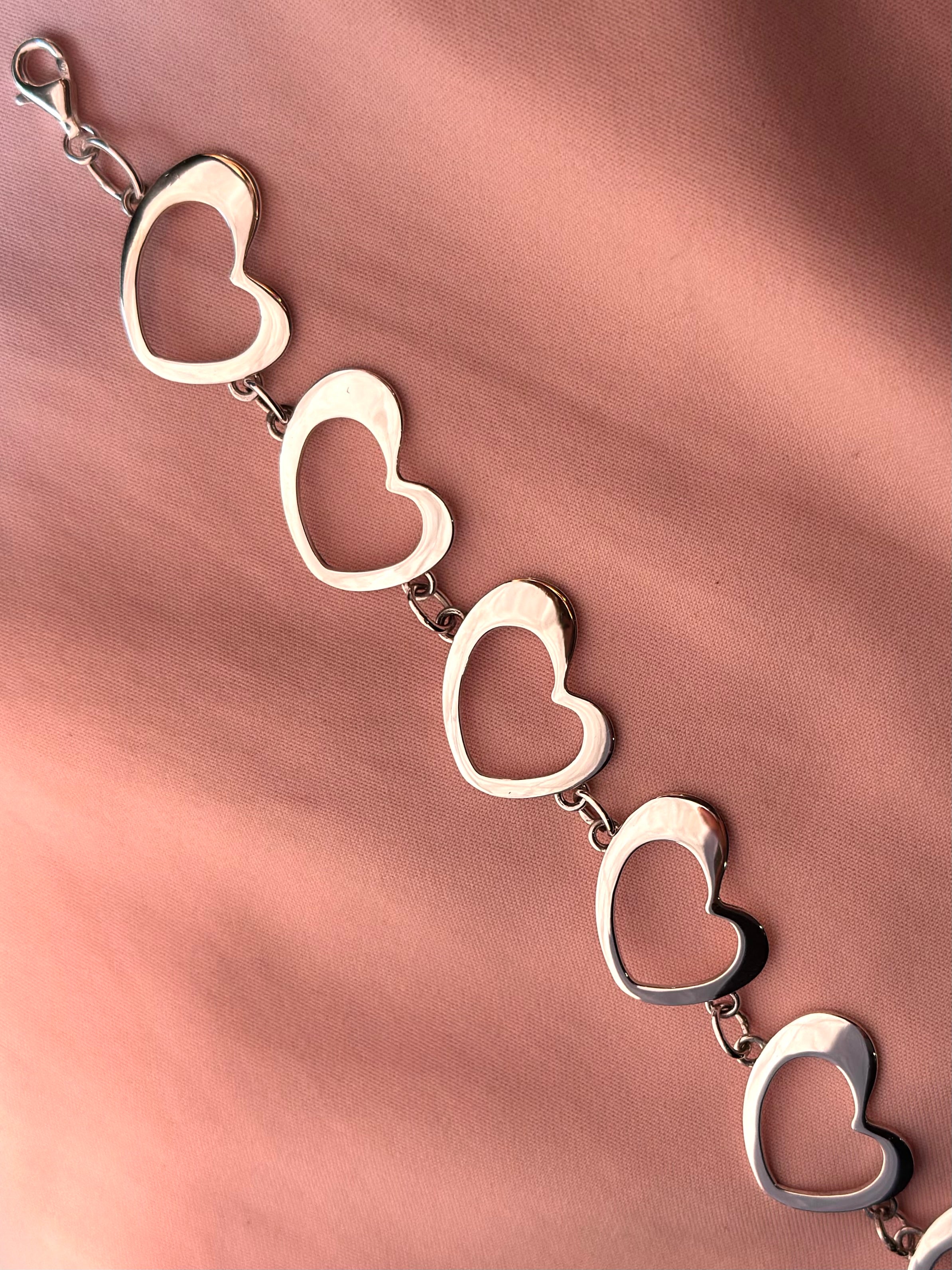 Pulsera “Corazón de Eya’s”