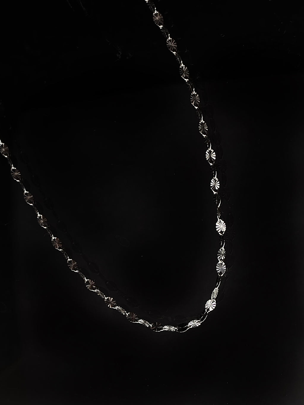 Cadena “Cecilia”