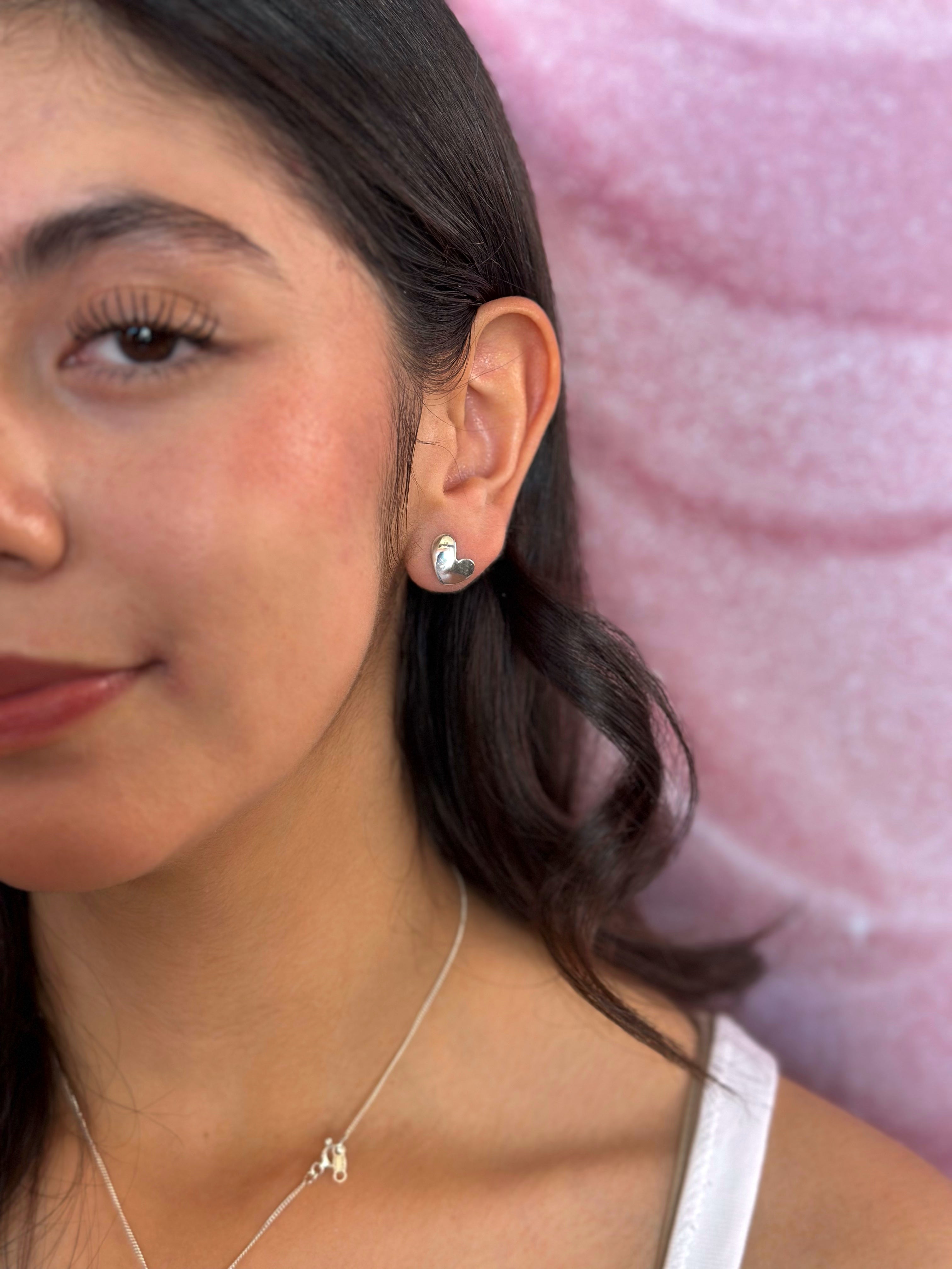 Aretes "Corazón de Eya's" MINI - Liso