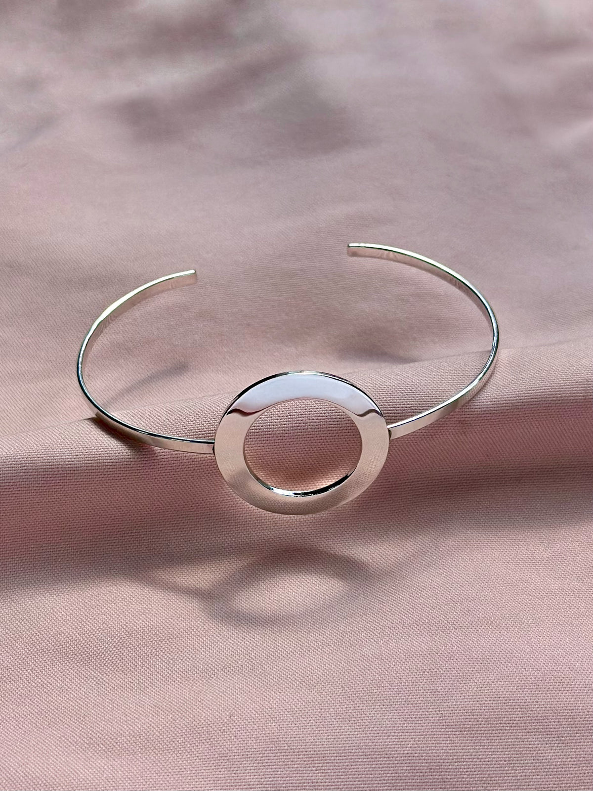 Brazalete "Jun" - Liso