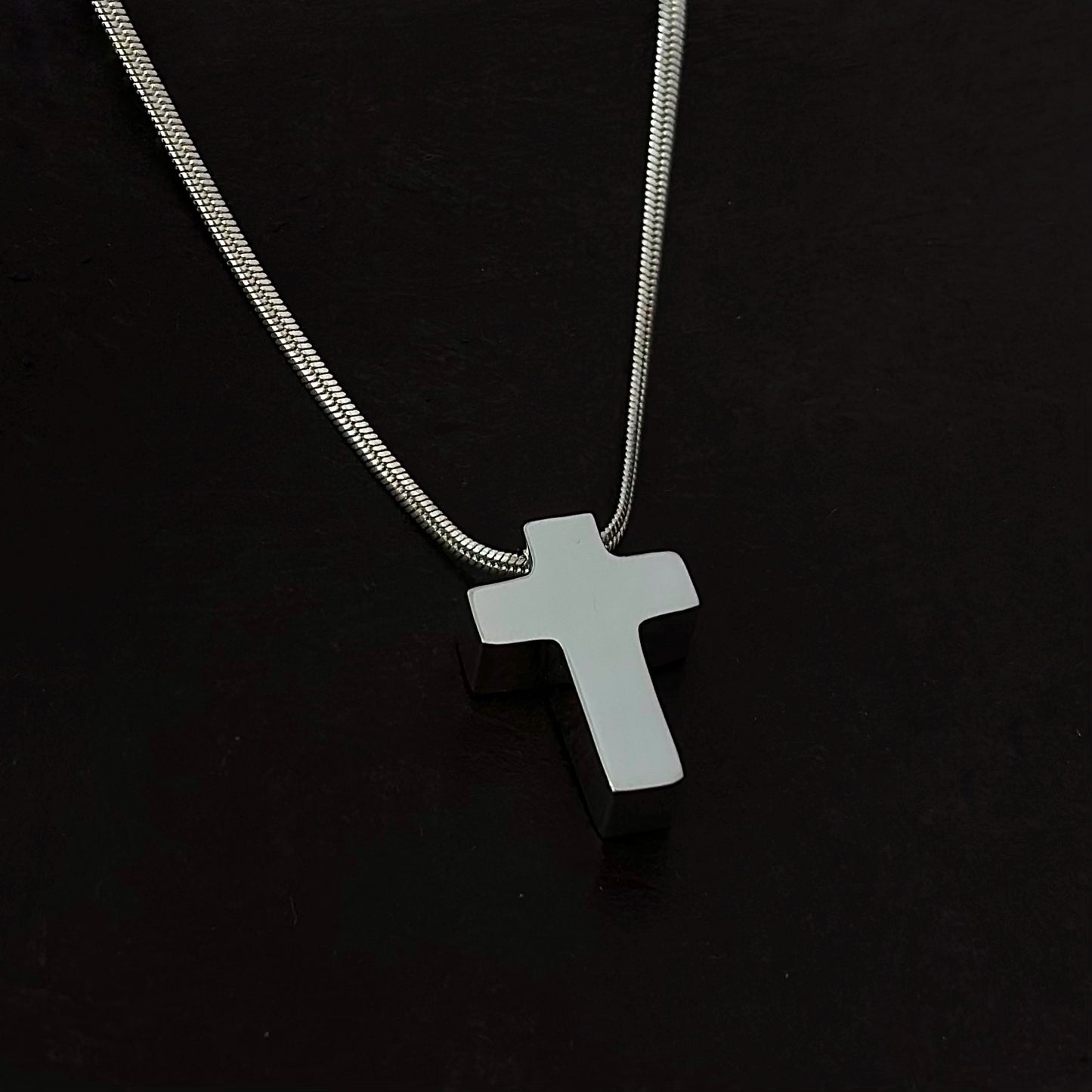 Collar "Cruz XXVI" - Varios acabados