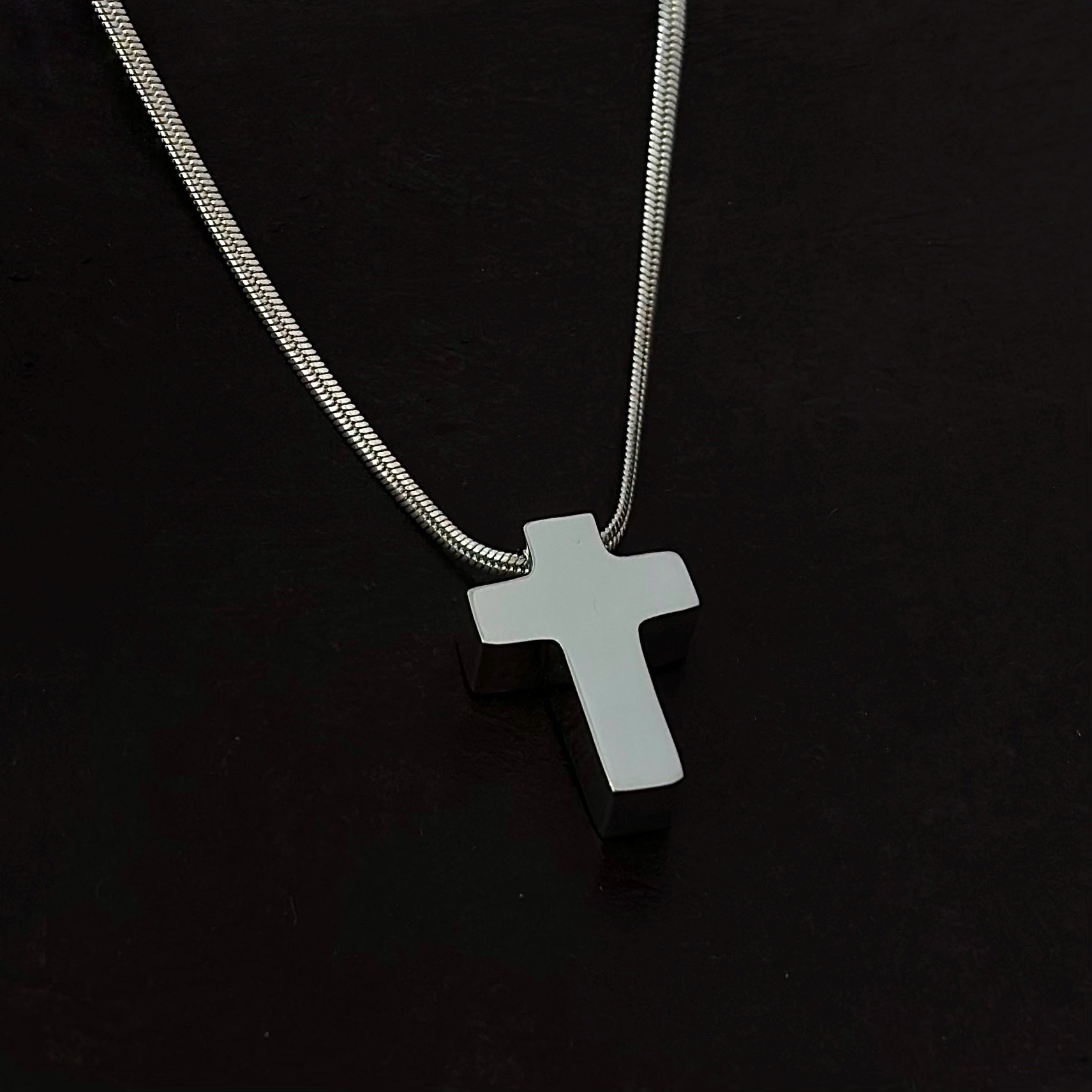 Collar "Cruz XXVI" - Varios acabados