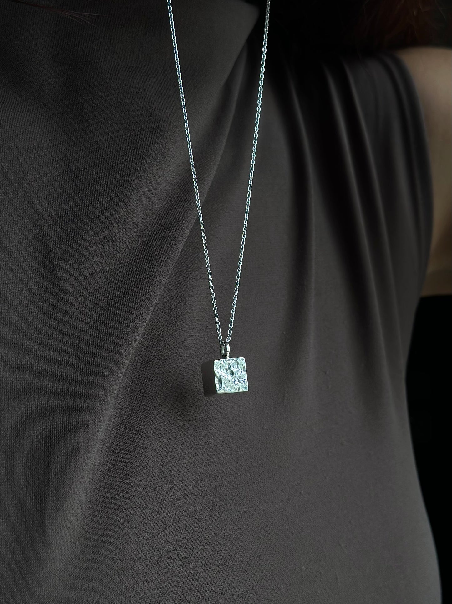 Collar "Qua" Martillado - Varias Opciones
