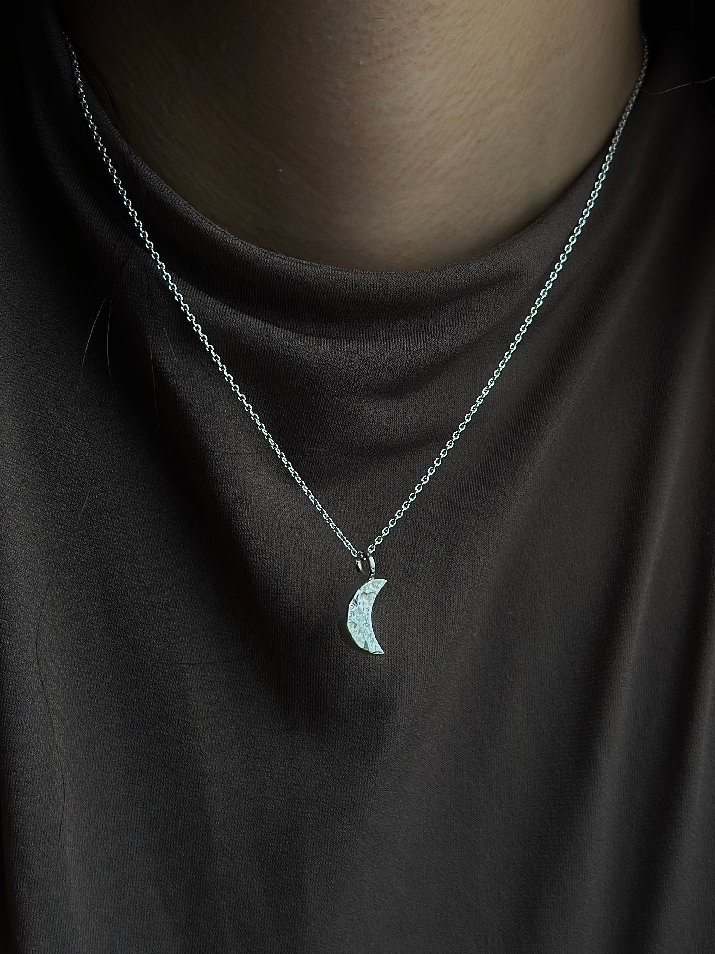 Collar "Ilun" Martillado - Varias Opciones