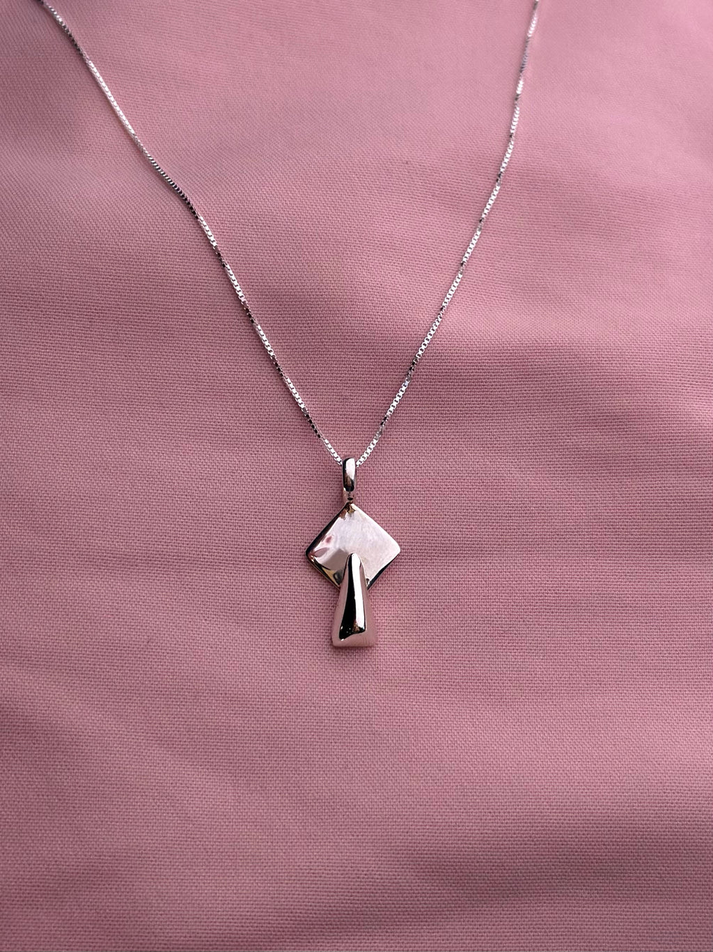 Collar "Anik" - MINIS