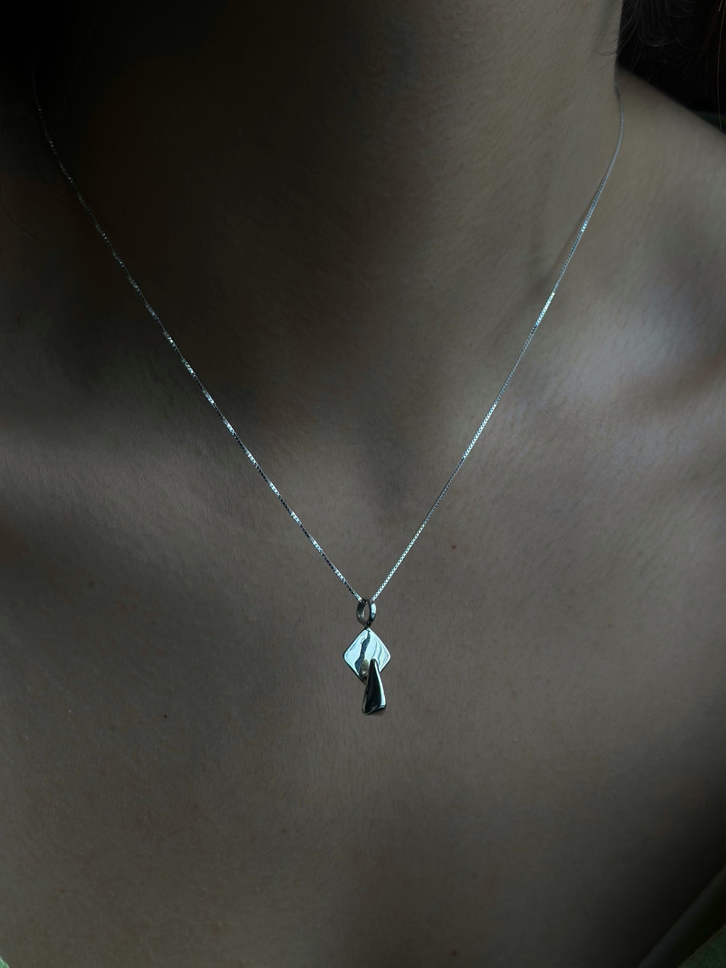 Collar "Anik" - MINIS