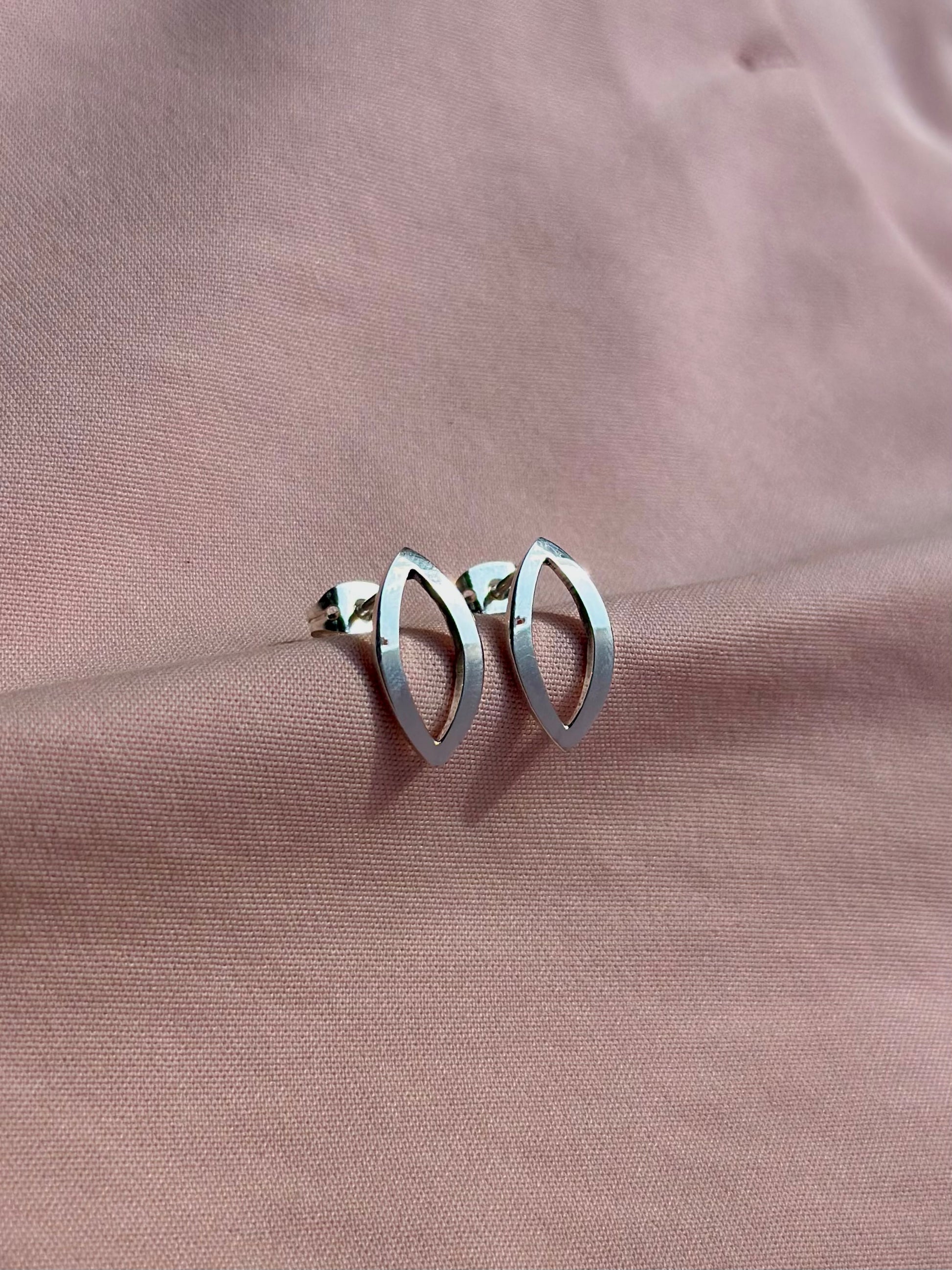 Aretes "Zuna" - Varios acabados