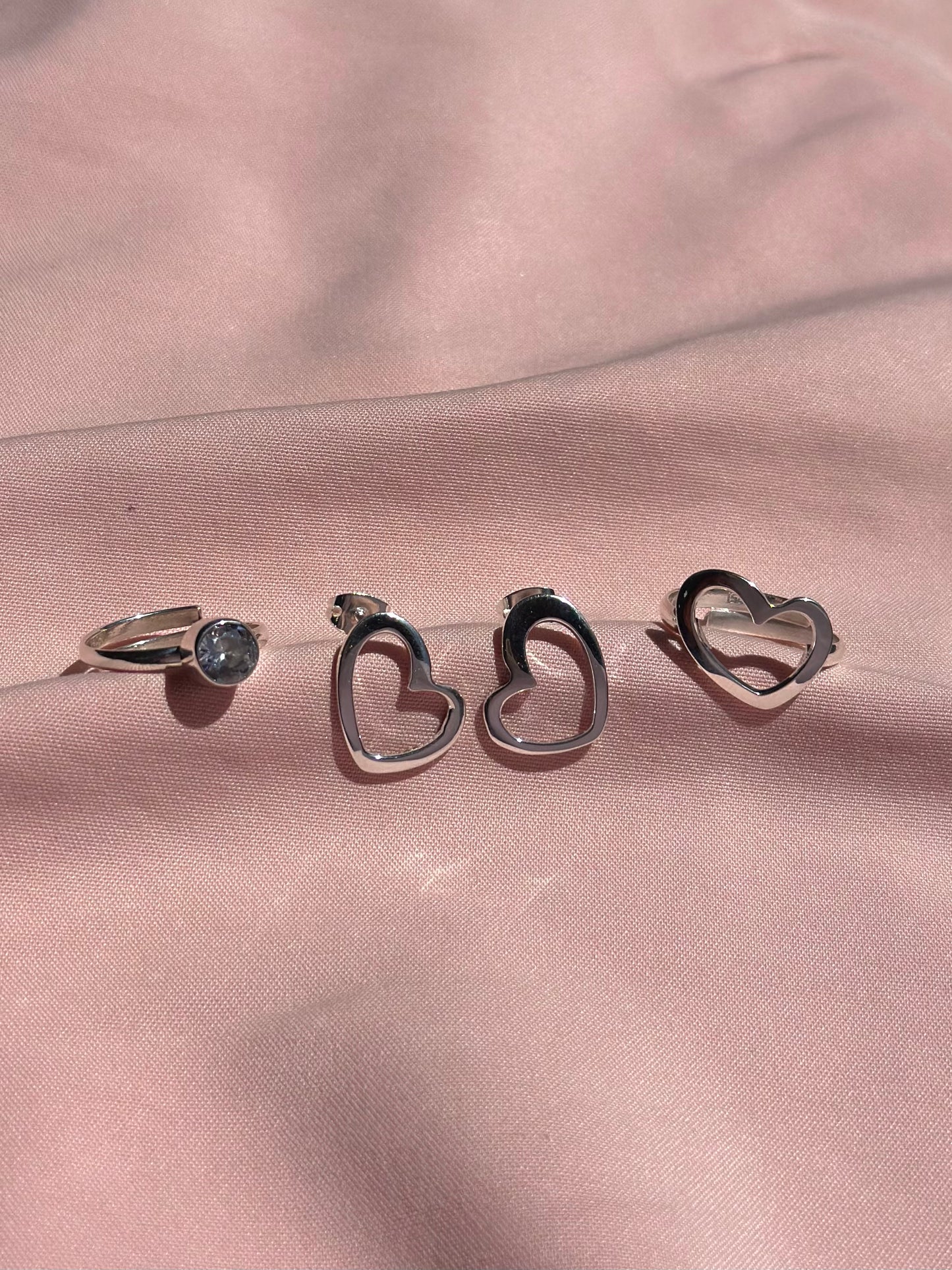 Kit de Anillo / Aretes - "Corazón de Eya's"