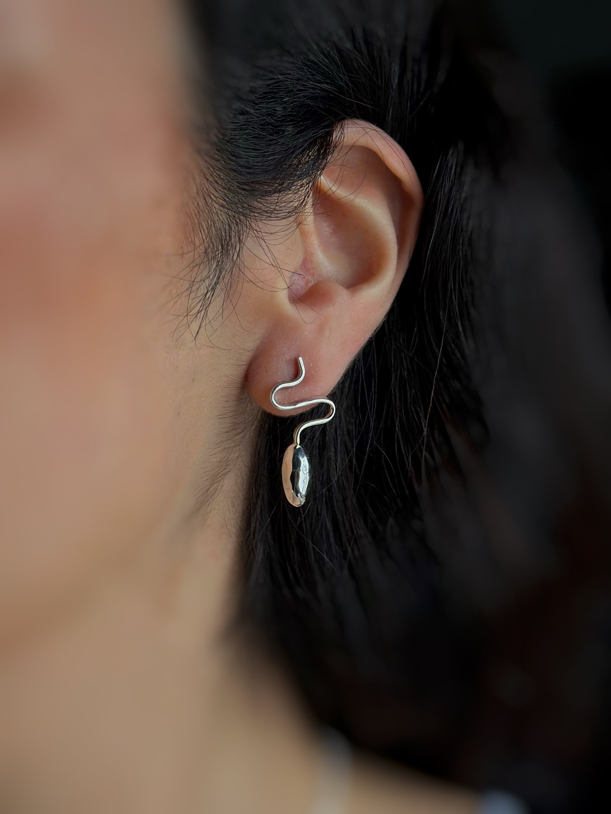 Aretes "Zig Zag" - Almendra