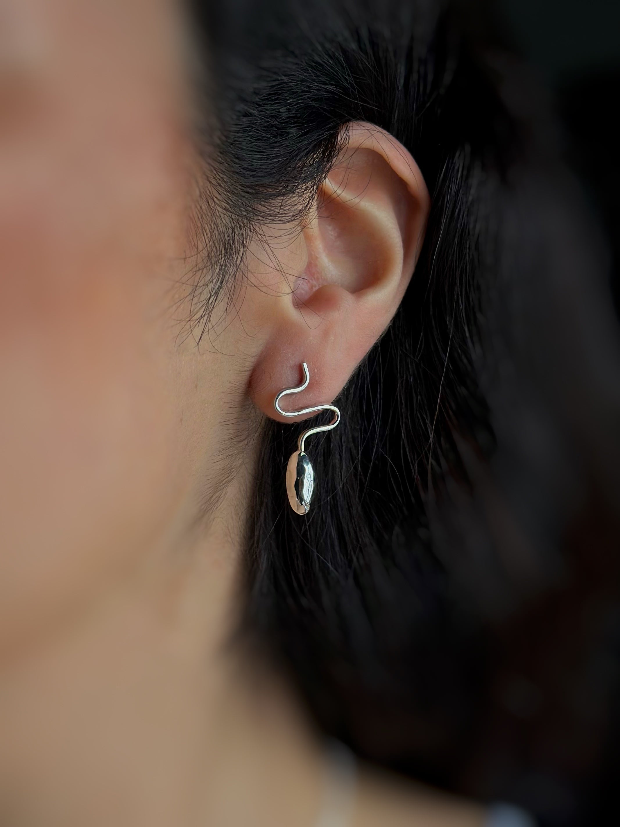 Aretes "Zig Zag" - Almendra