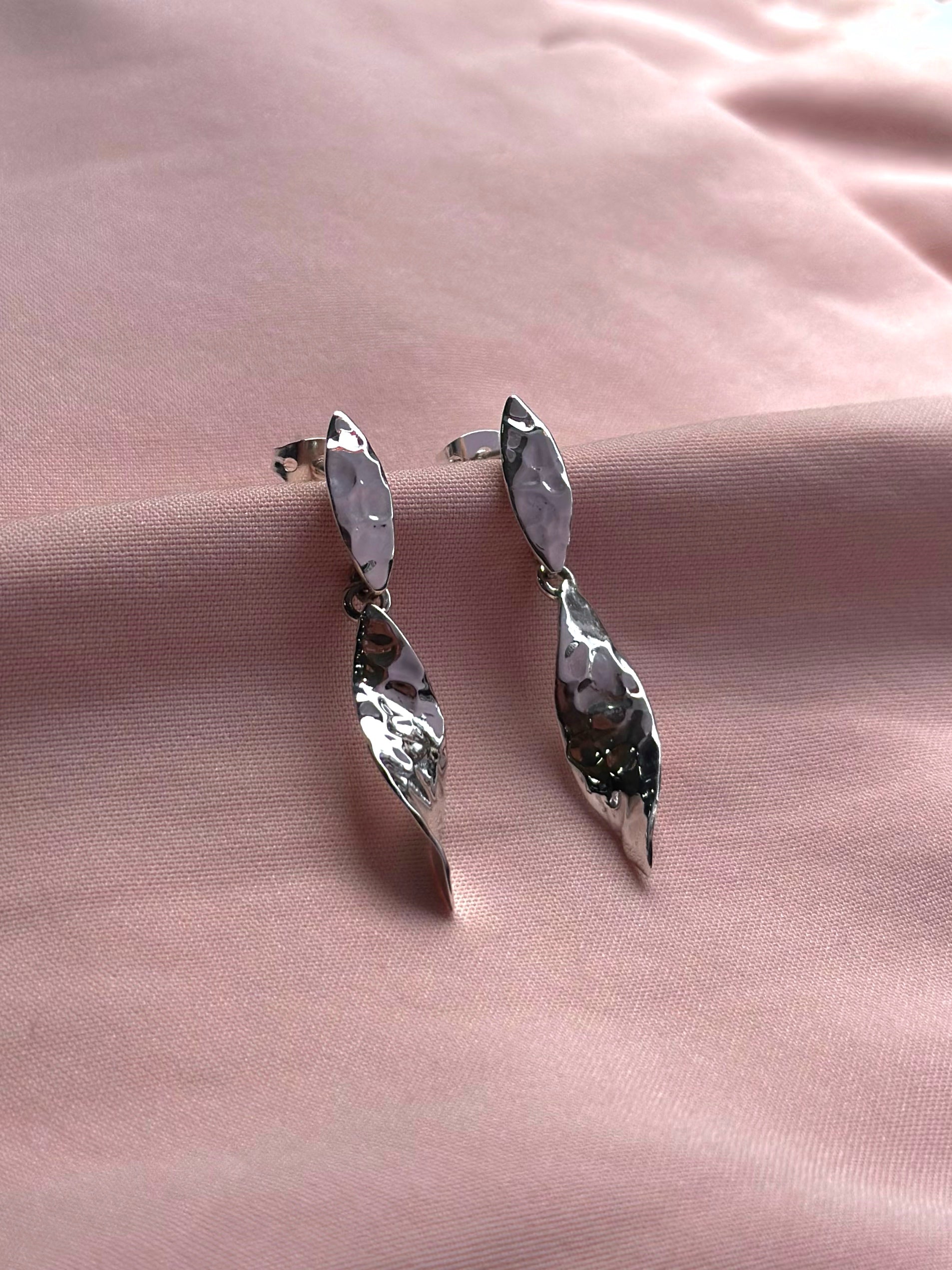 Aretes "Bey u" - Varios acabados