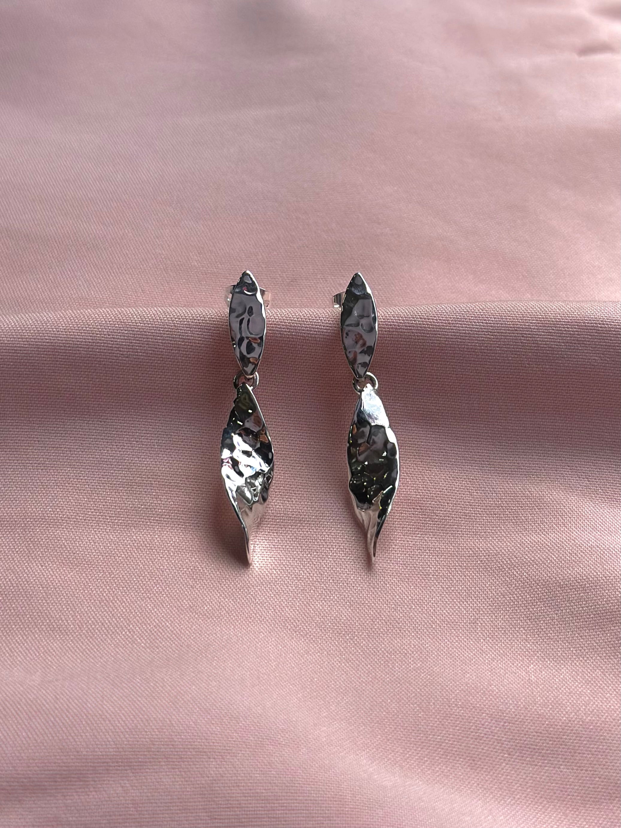 Aretes "Bey u" - Varios acabados