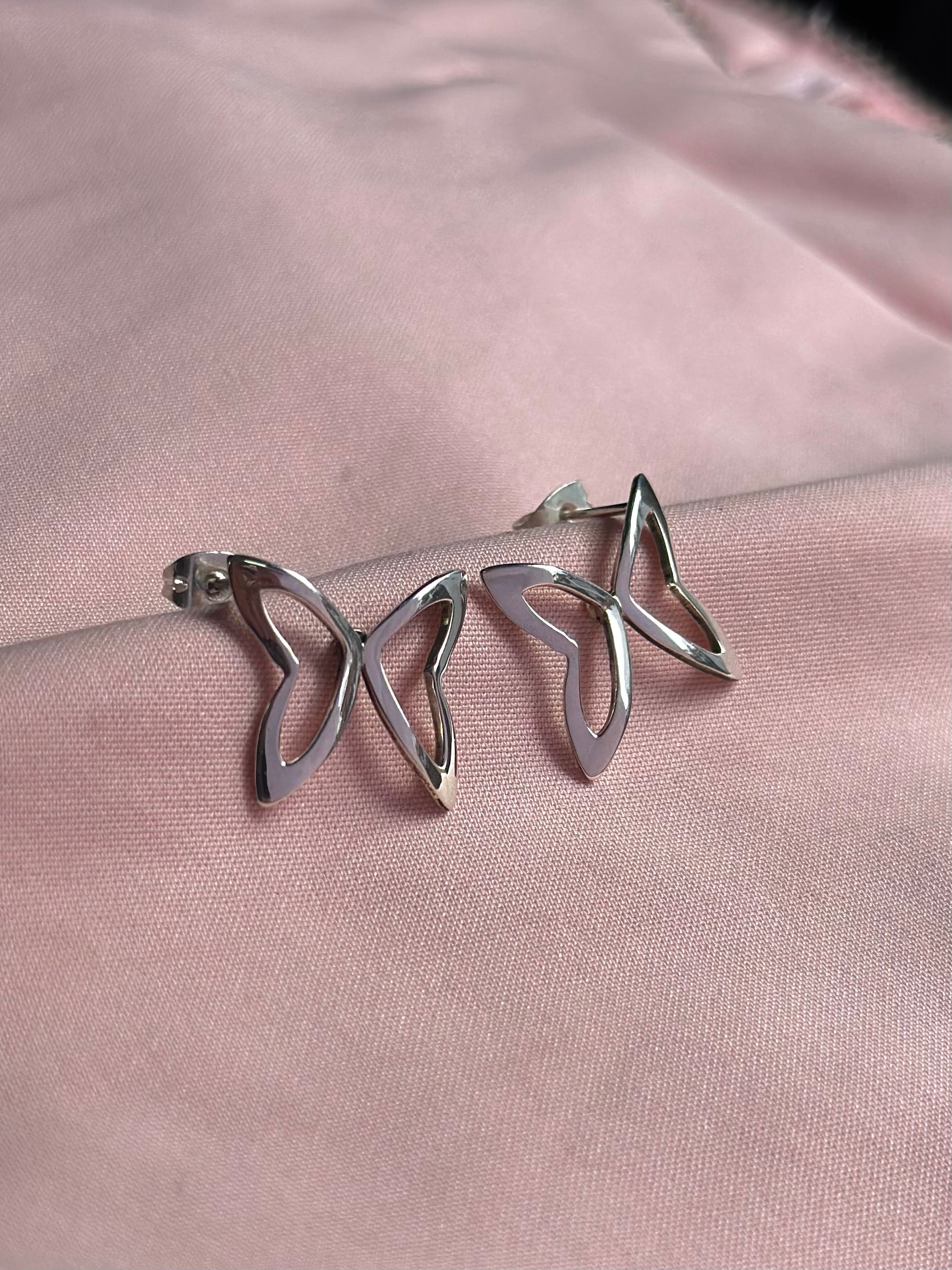 Aretes "Mariposa Eya's" - Calado