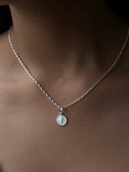 Dije individual “San Benito X” MINI