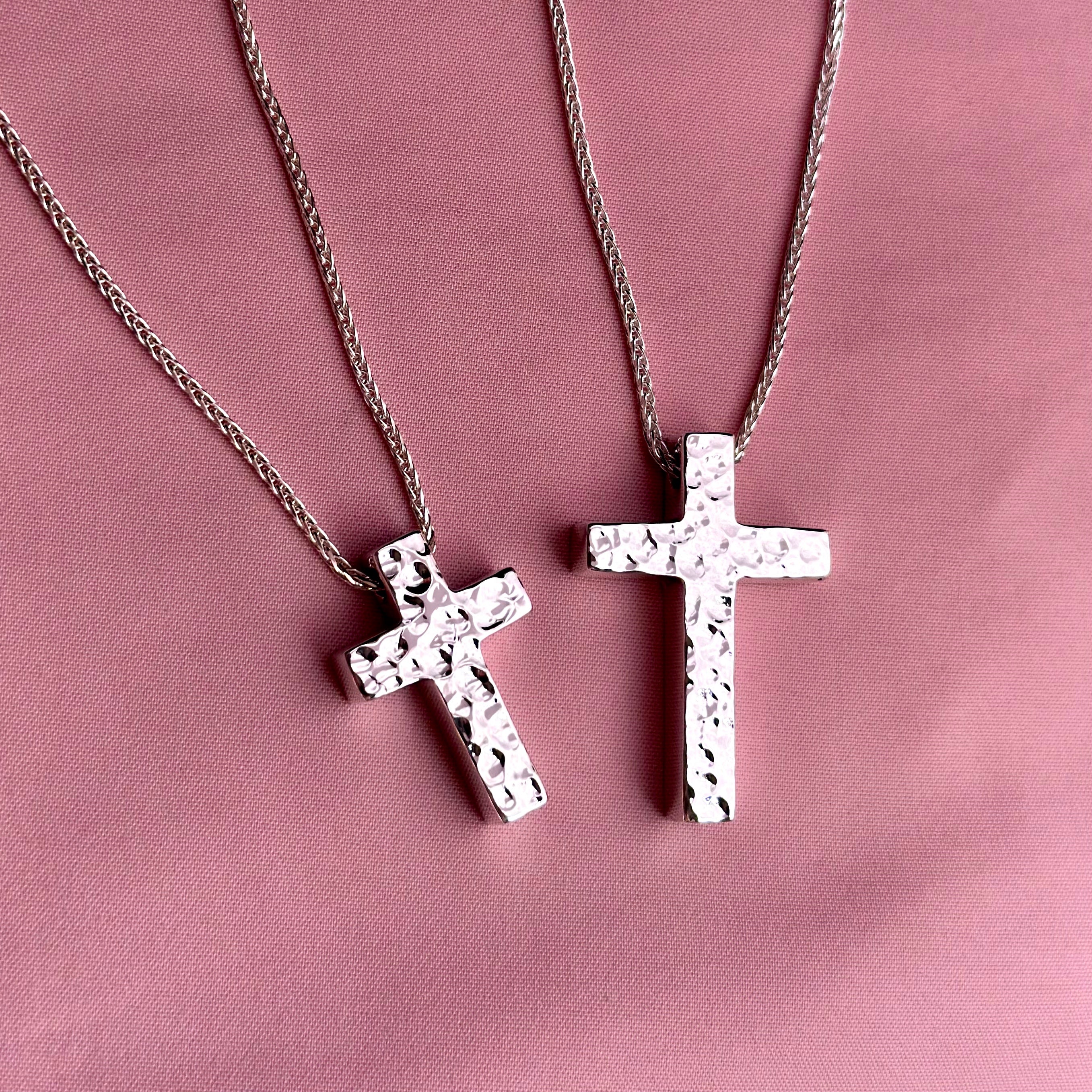 Collar "Cruz" XIV Martillado - Varias opciones