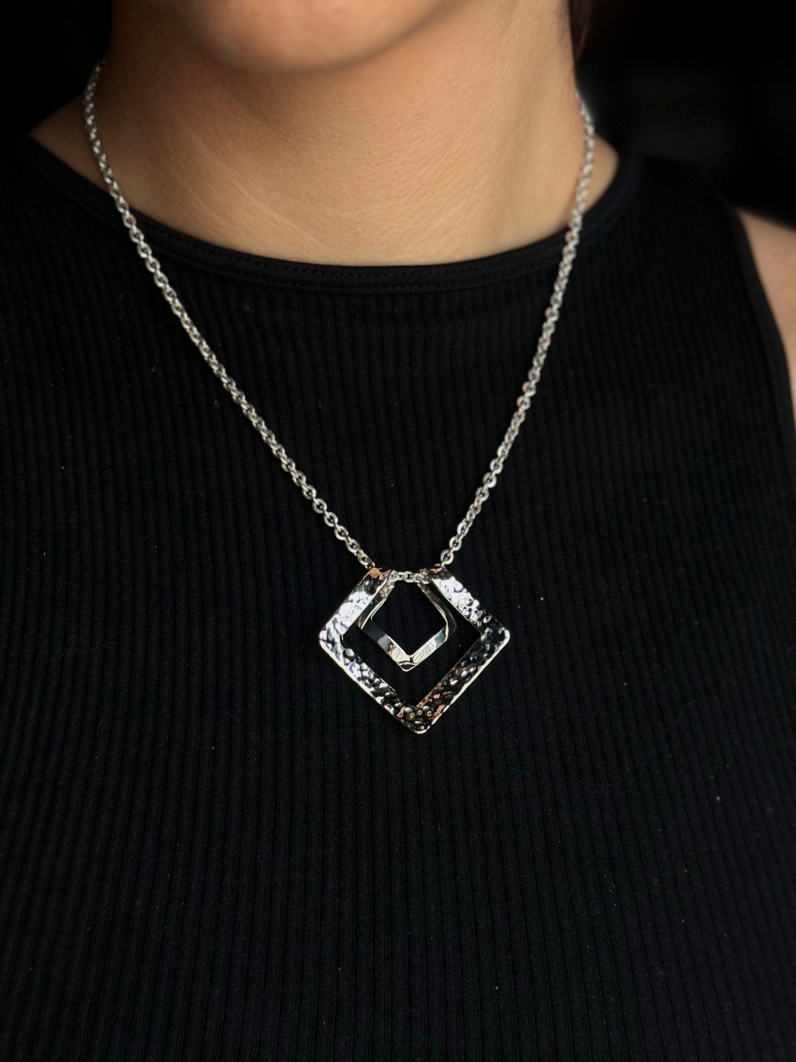 Dije individual "Ixtab" - Varios Acabados