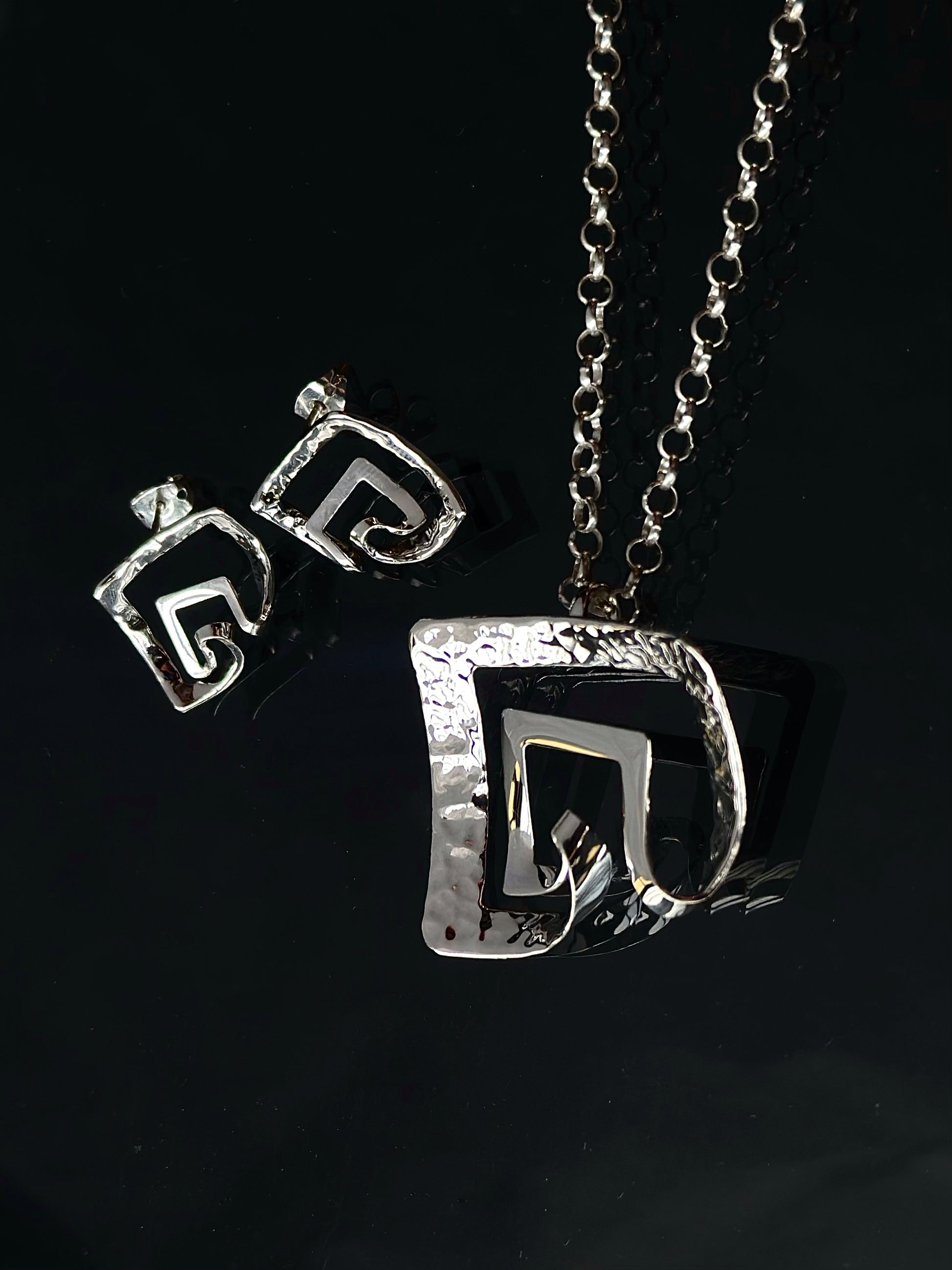 Conjunto "Logotipo Eya's" - Martillado