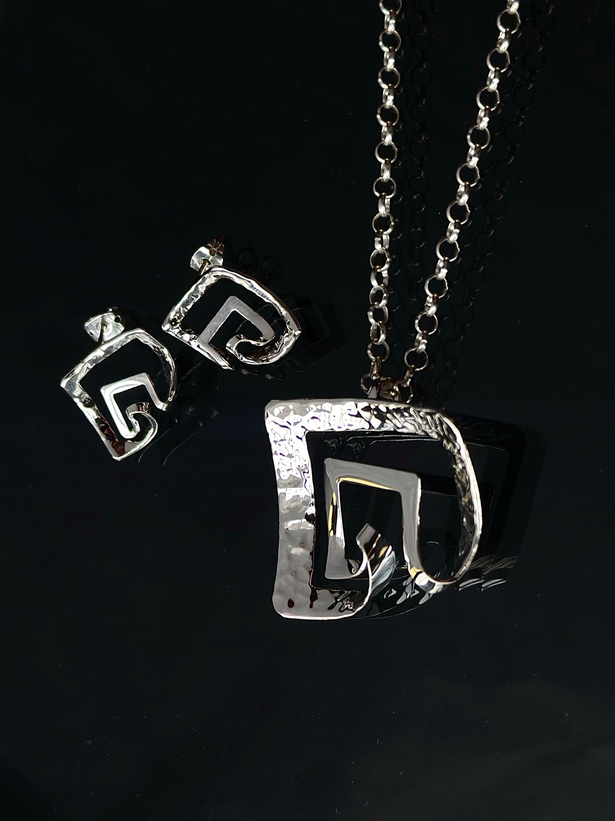 Conjunto "Logotipo Eya's" - Martillado