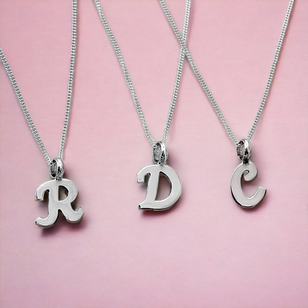 Collar “Mi inicial” MINI - Cursiva