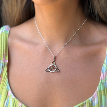 Collar "Nudo de bruja" - Tres Puntas